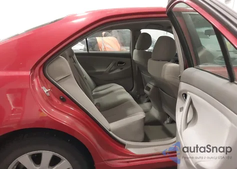 2011 Toyota Camry Le z USA, uszkodzony, nr VIN 4T1BF3EK9BU669443